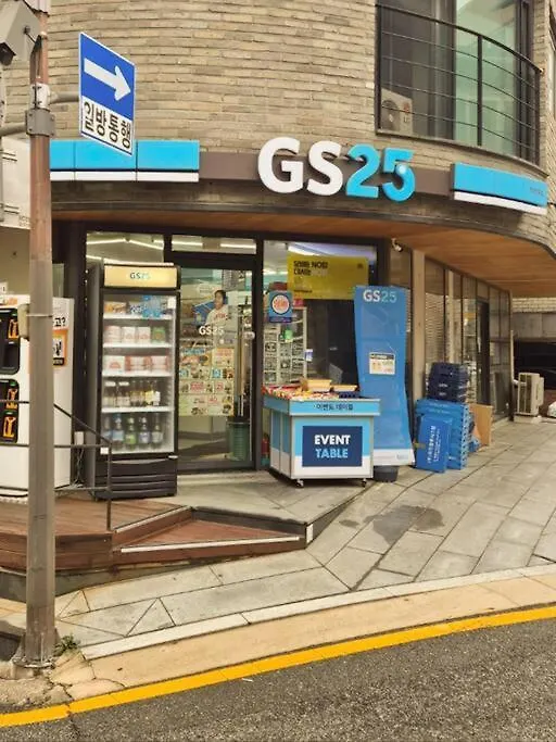 Best Location Gangnam Yeoksam 2Bedroom Upp To Four People Seoul